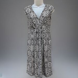 Merona Women's Dress Size Small Full Length Black White Geometric